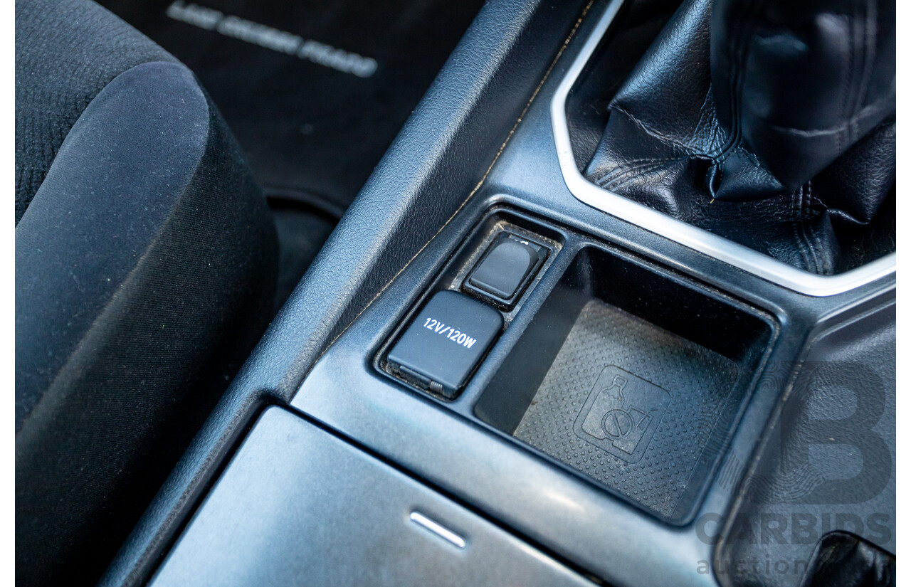 03/2016 Toyota Landcruiser PRADO GXL (4x4) GDJ150R MY16 4D Wagon White Turbo Diesel 2.8L - 7 Seats