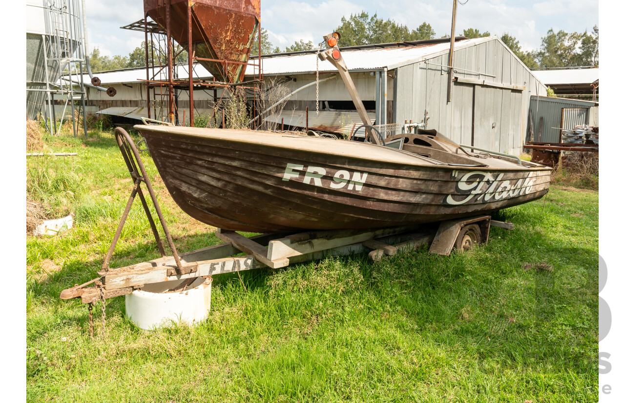 1961 Circa, Australian Made Handcrafted Wooden Clinker Ski-Boat & Trailer Rare 1 of 2, 