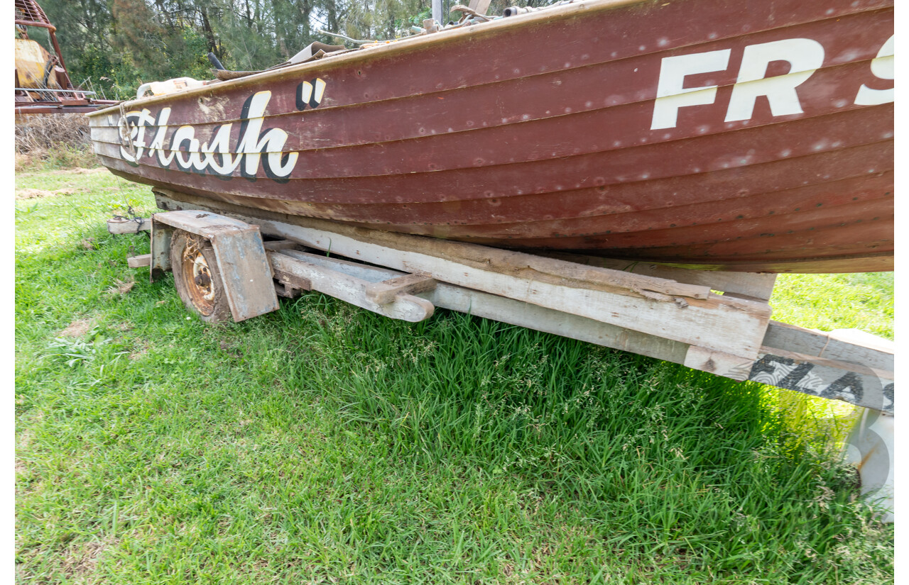 1961 Circa, Australian Made Handcrafted Wooden Clinker Ski-Boat & Trailer Rare 1 of 2, 