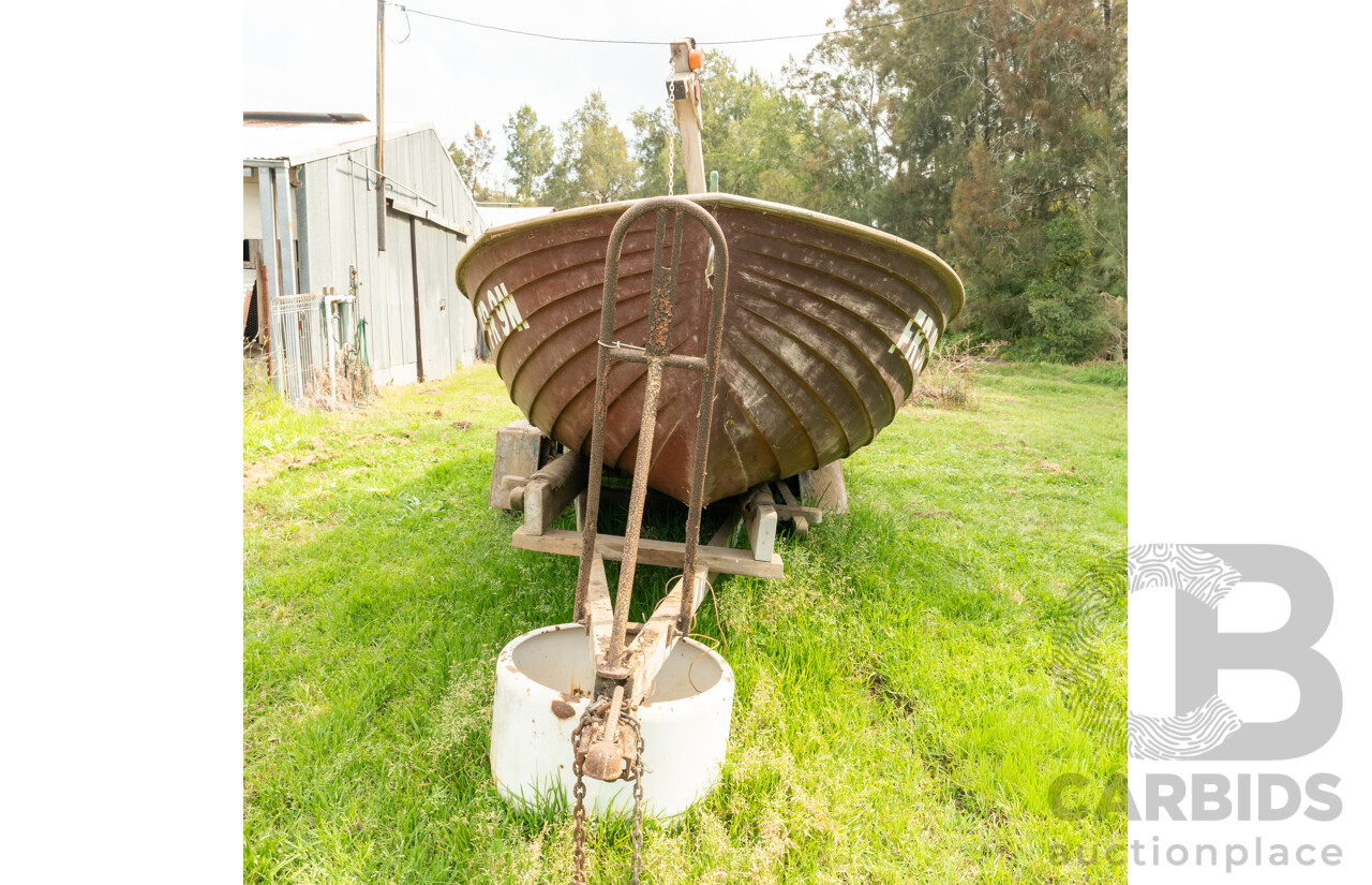 1961 Circa, Australian Made Handcrafted Wooden Clinker Ski-Boat & Trailer Rare 1 of 2, 