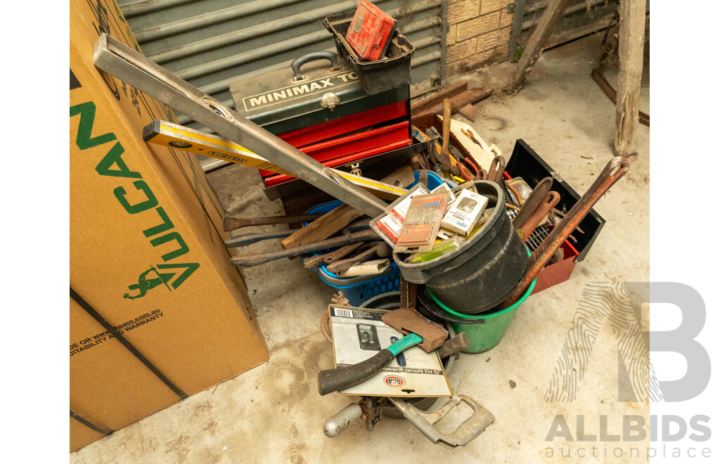 Quantity of Assorted Tools ETC