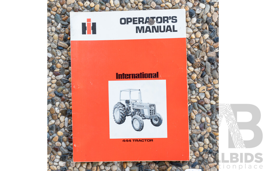 1971Circa, Red International Harvester 434 2.5L 4-cyl Diesel Tractor