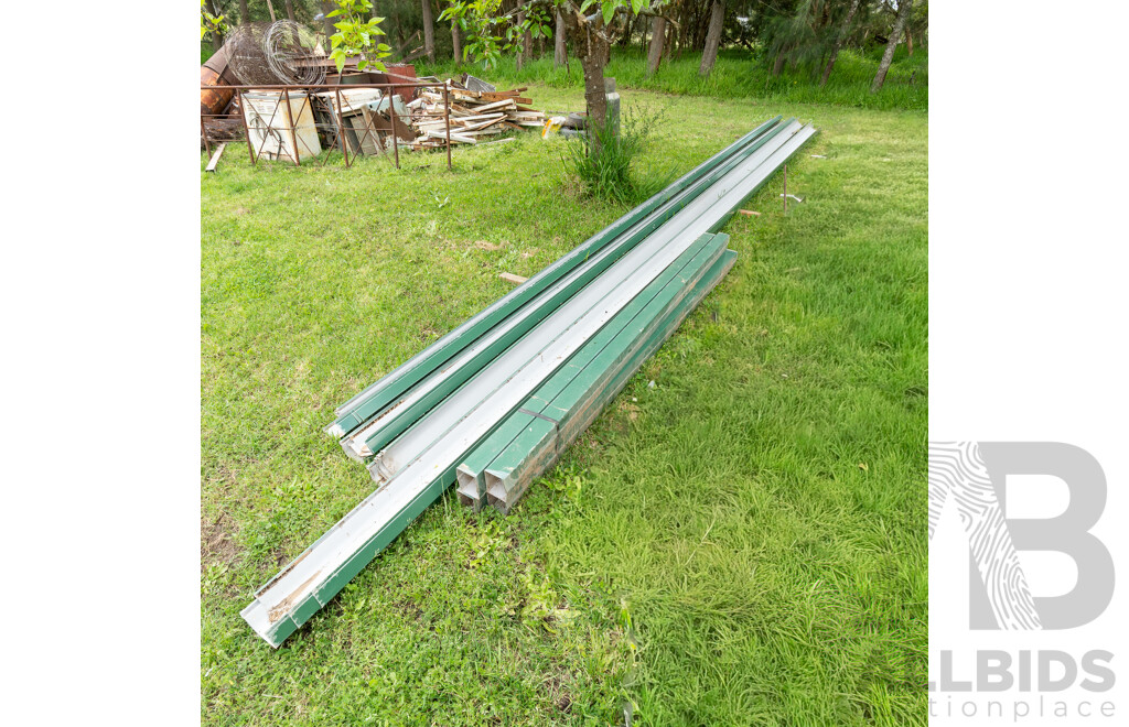 Quantity of Assorted Guttering & Downpipe ETC