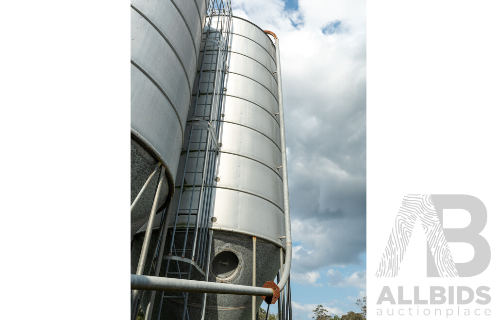 Large Grain/ Feed Silo by HE Silos Forbes
