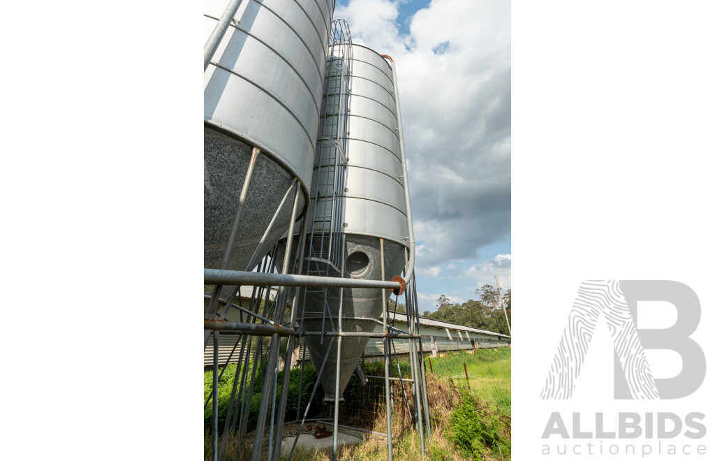 Large Grain/ Feed Silo by HE Silos Forbes
