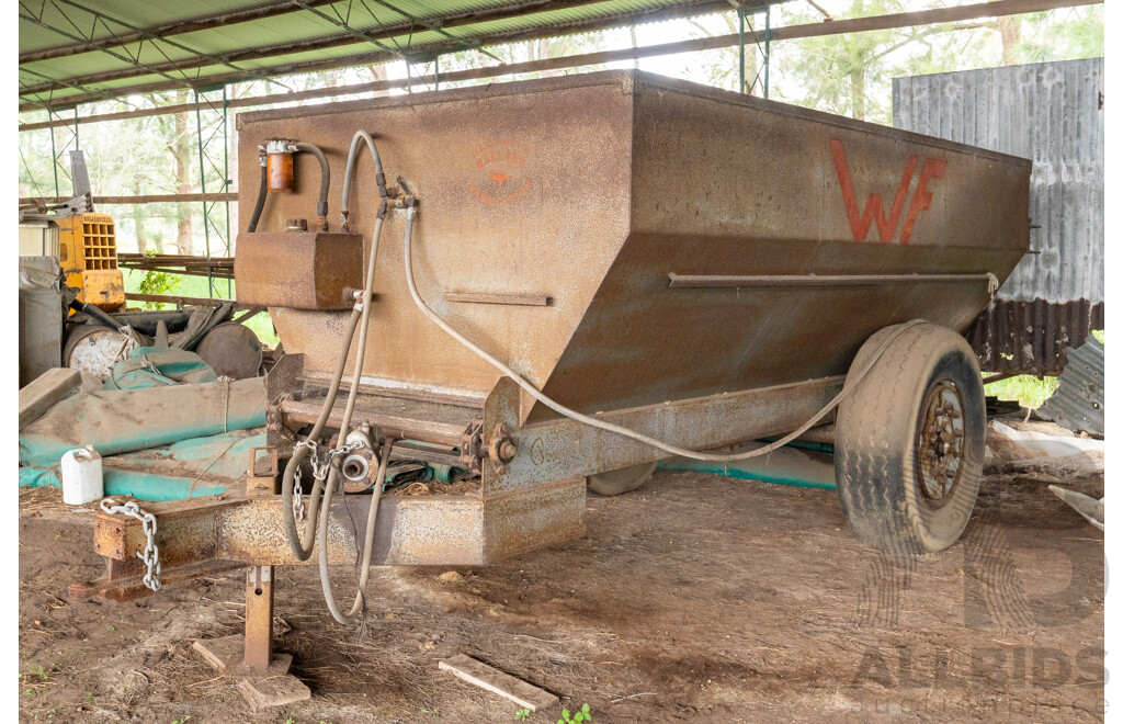 Wallaby Fabrication Fertilizer Speader Trailer