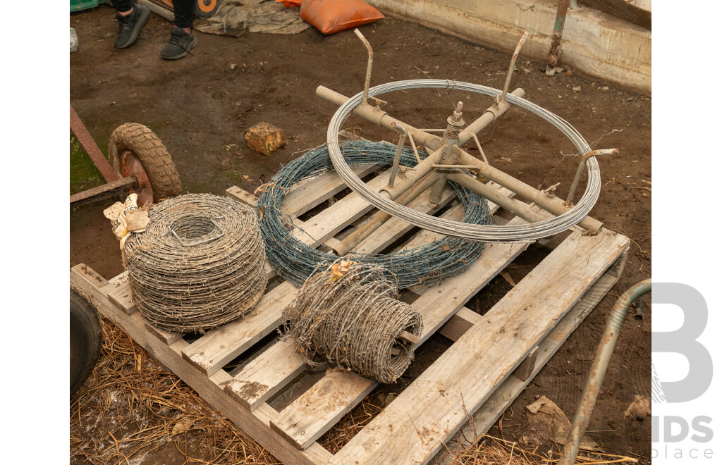 Assorted Job Lot - Barbed Wire, Wire, Wire Spinner ETC