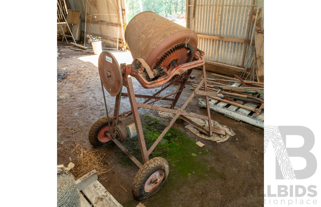 Port Implements Division Cement Mixer