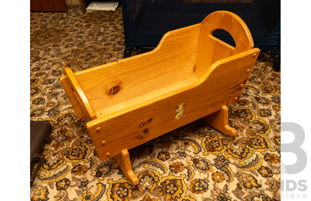 Assorted Job Lot - Luar Portacot, Vintage Baby Rocker and Vintage Baby Bassinet ETC