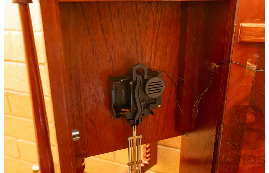 Assorted Job Lot - Clock and Side Table