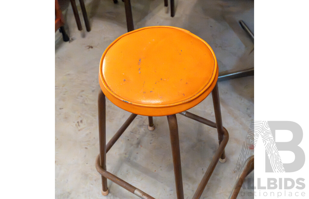 Retro Veneer Round Pedestal Table & Quantity of 3 Mix Matched Stools ETC