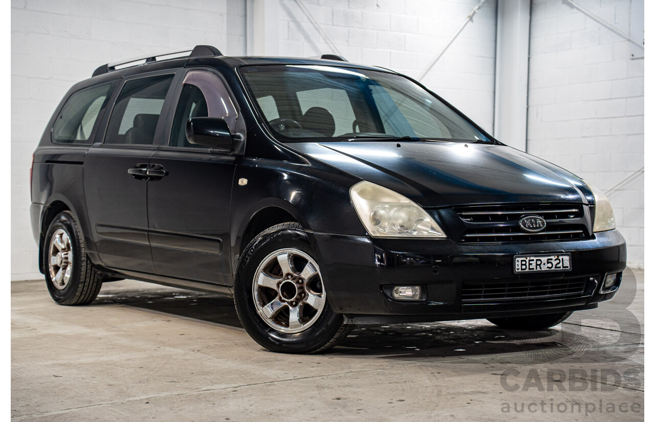 11/2007 Kia Grand Carnival Premium VQ 4d Wagon Midnight Black Metallic V6 3.8L - 7 Seater