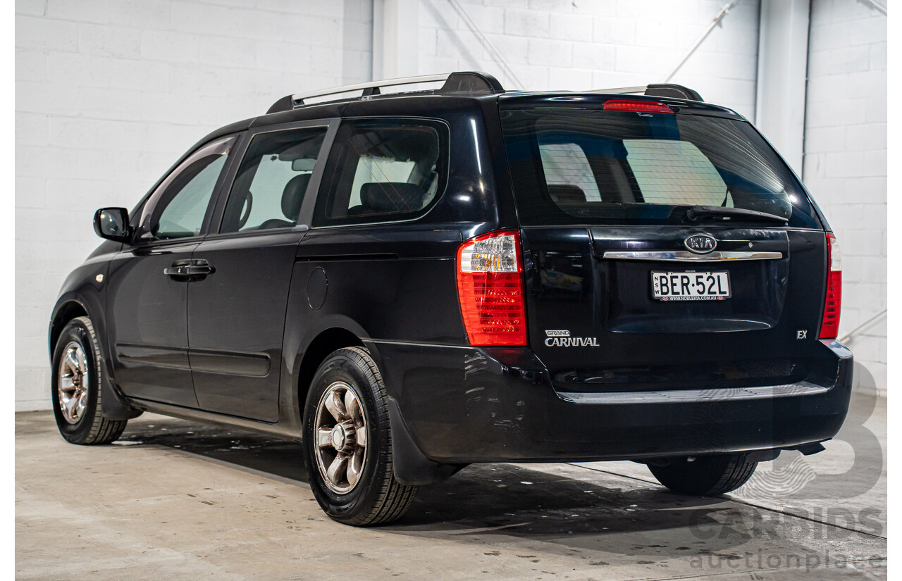 11/2007 Kia Grand Carnival Premium VQ 4d Wagon Midnight Black Metallic V6 3.8L - 7 Seater