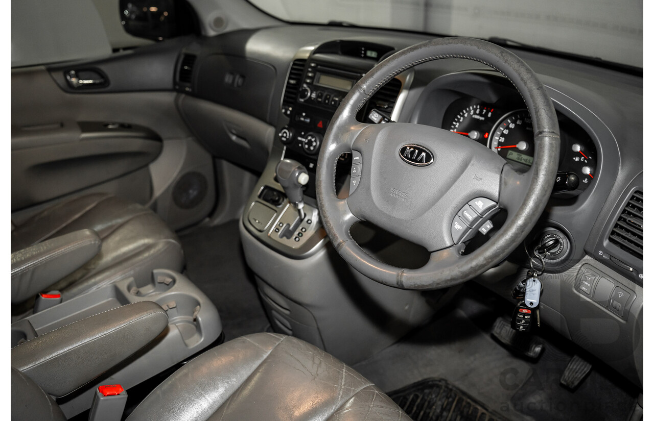 11/2007 Kia Grand Carnival Premium VQ 4d Wagon Midnight Black Metallic V6 3.8L - 7 Seater