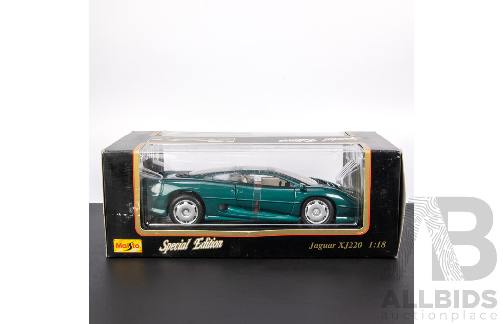 Maisto Special Edition Diecast 1992 Jaguar XJ220 - 1:18 Scale