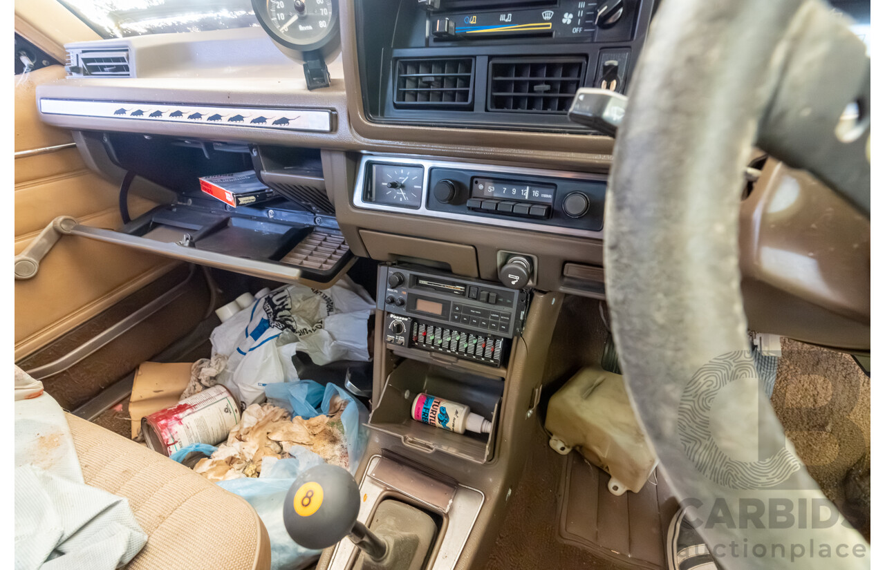 9/1982 Ford Meteor GL GA 4d Sedan Orange 1.5L