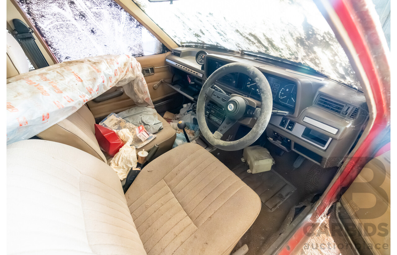 9/1982 Ford Meteor GL GA 4d Sedan Orange 1.5L