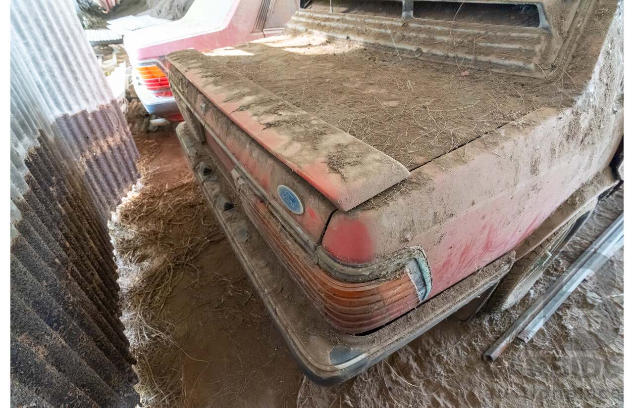 9/1982 Ford Meteor GL GA 4d Sedan Orange 1.5L