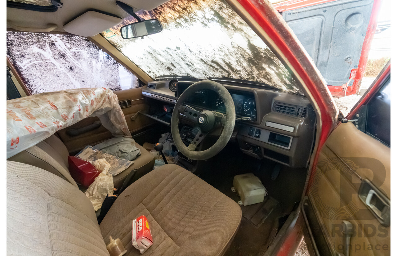 9/1982 Ford Meteor GL GA 4d Sedan Orange 1.5L