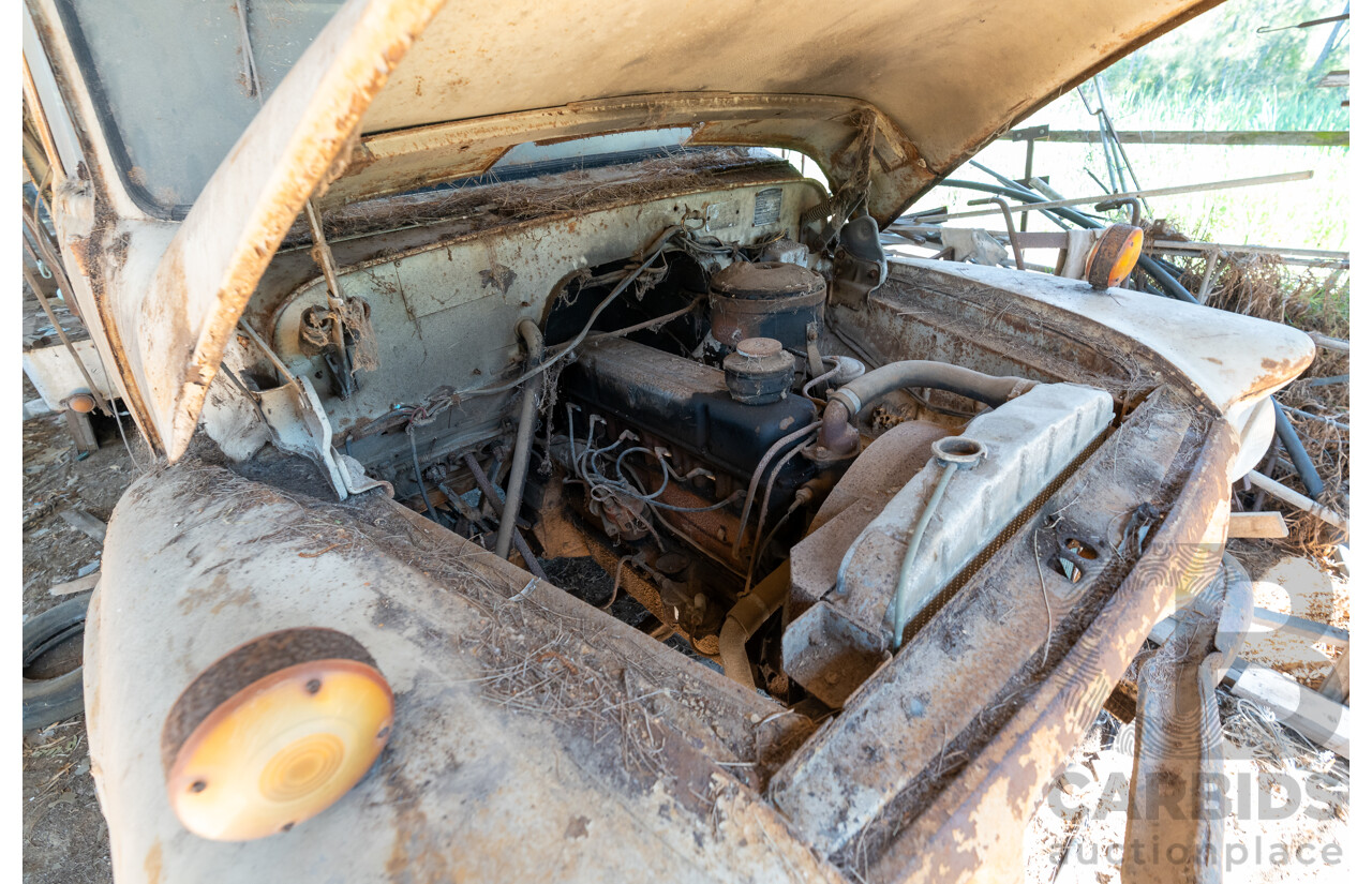 Circa 1959 Bedford TJ J2 Tabletop Truck 2d Cab Chassis Petrol 4.9L