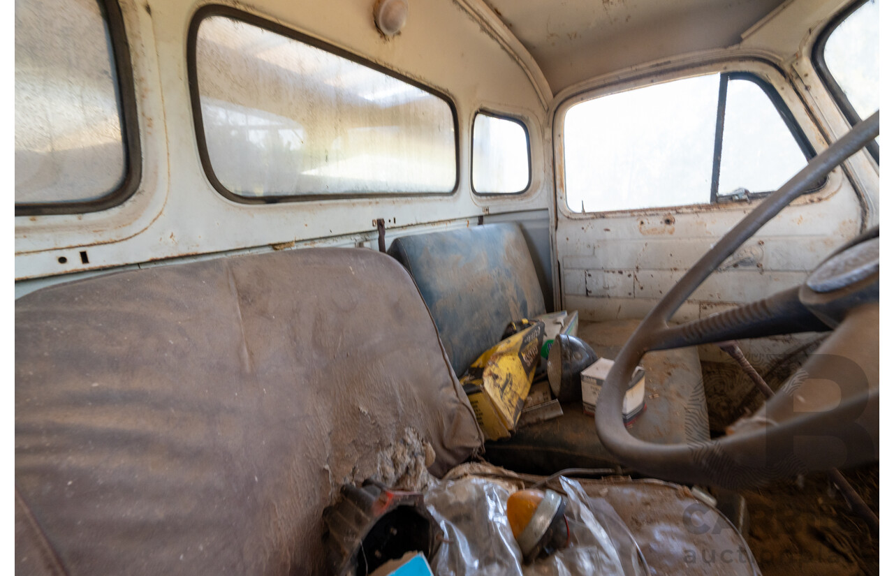 Circa 1959 Bedford TJ J2 Tabletop Truck 2d Cab Chassis Petrol 4.9L