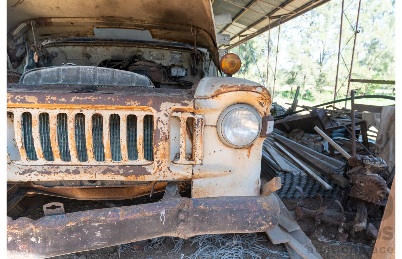 Circa 1959 Bedford TJ J2 Tabletop Truck 2d Cab Chassis Petrol 4.9L