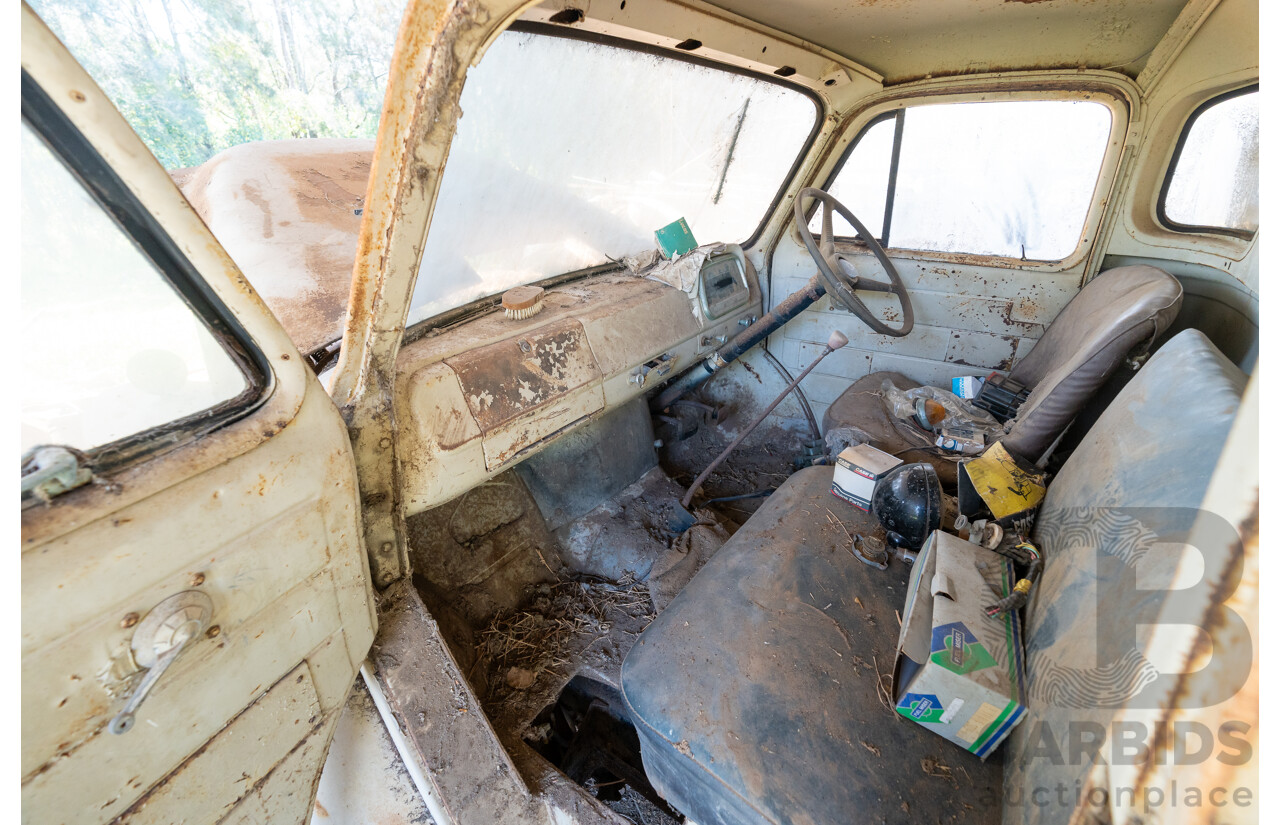 Circa 1959 Bedford TJ J2 Tabletop Truck 2d Cab Chassis Petrol 4.9L