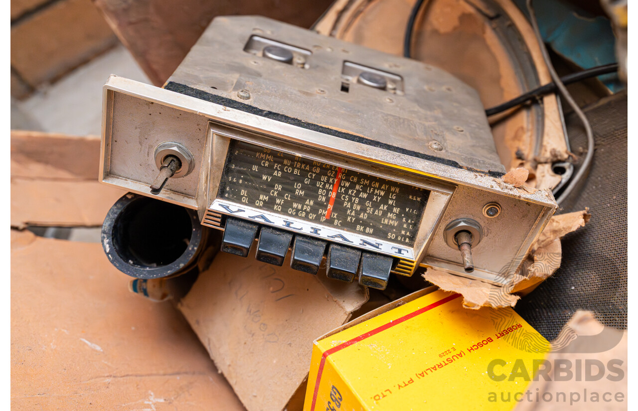 3/1972 Chrysler Valiant VH Charger 2d Coupe Hemi Orange 245ci 4.0L