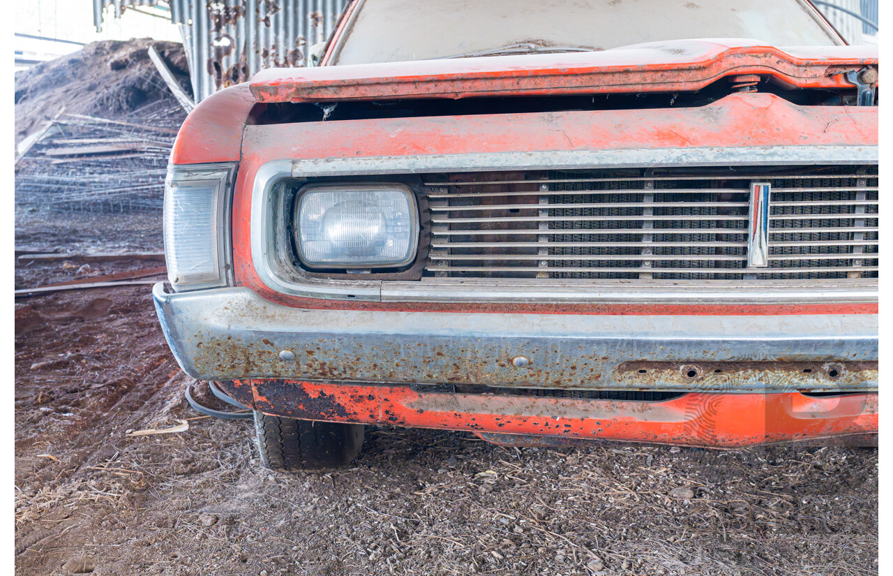3/1972 Chrysler Valiant VH Charger 2d Coupe Hemi Orange 245ci 4.0L