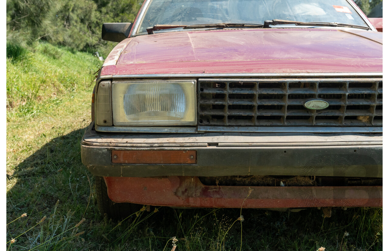 8/1982 Ford Meteor GL GA 4d Sedan Red 1.5L