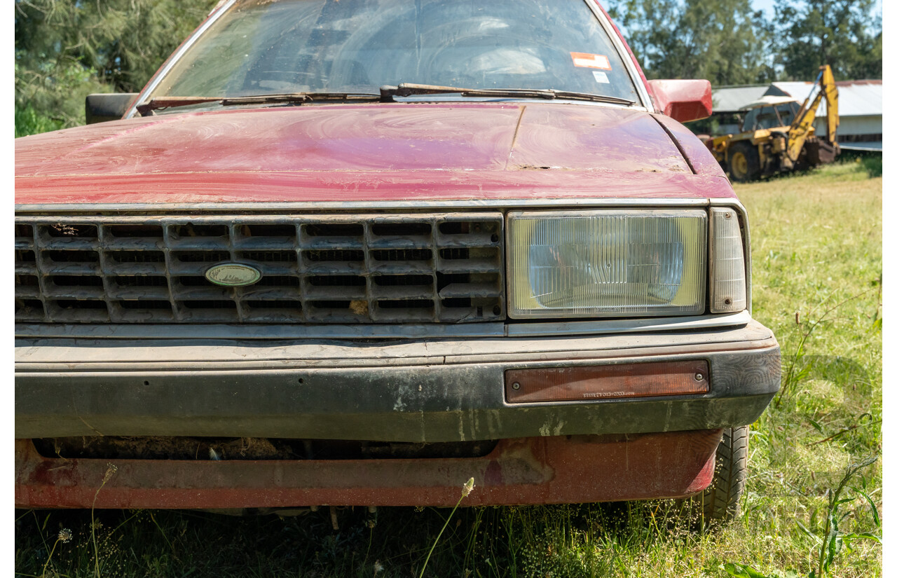 8/1982 Ford Meteor GL GA 4d Sedan Red 1.5L