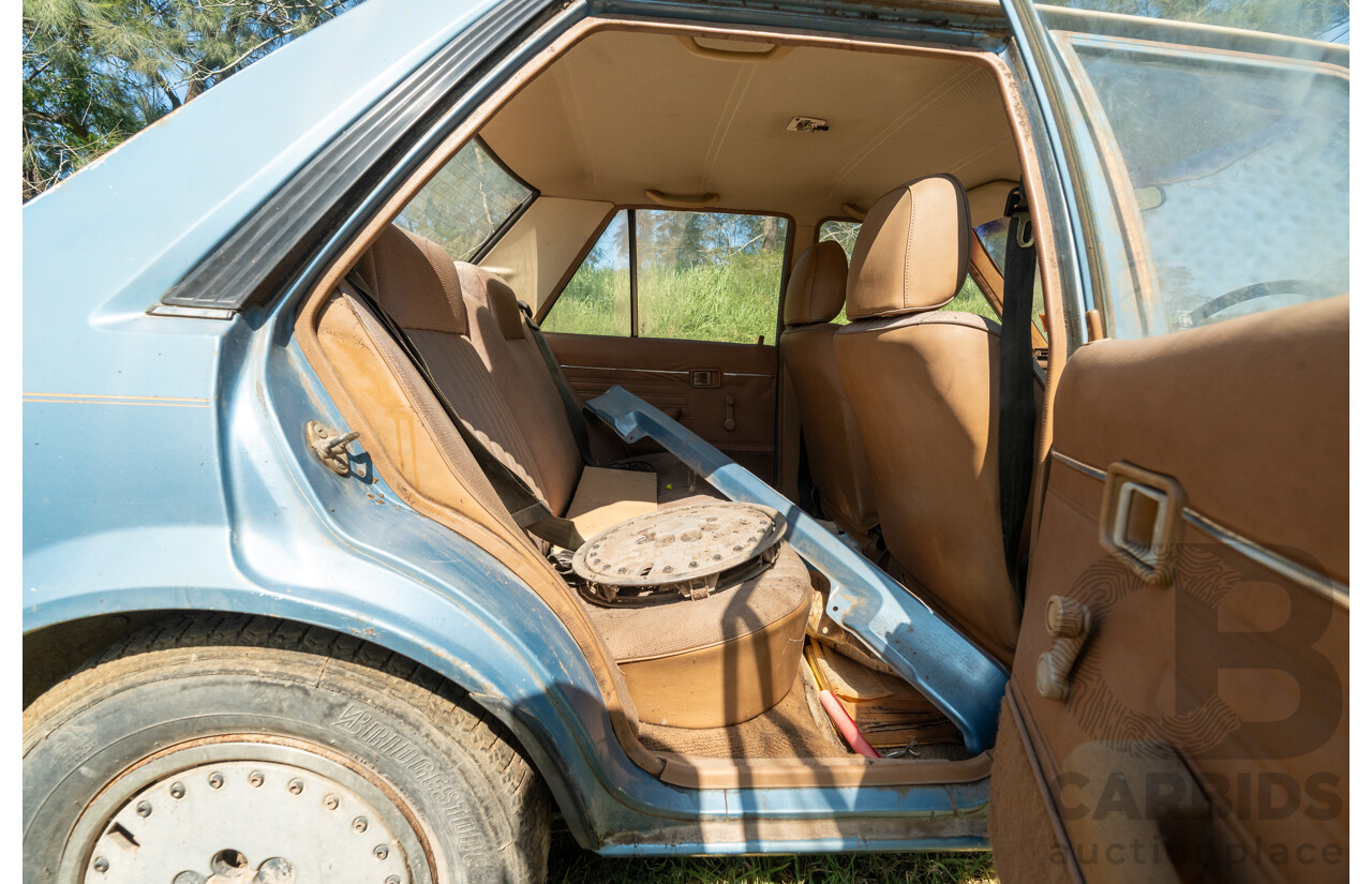 6/1983 Ford Meteor GL GB 4d Sedan Blue 1.5L