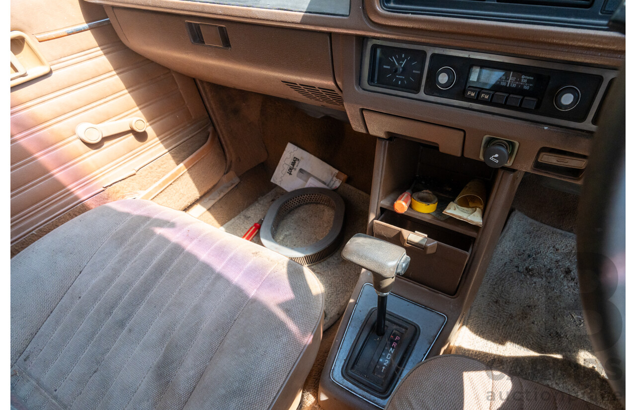6/1983 Ford Meteor GL GB 4d Sedan Blue 1.5L