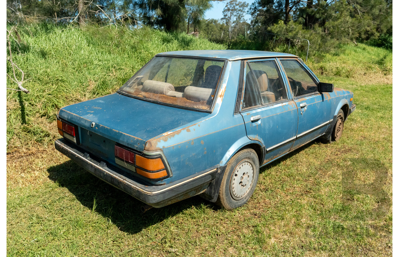 6/1983 Ford Meteor GL GB 4d Sedan Blue 1.5L