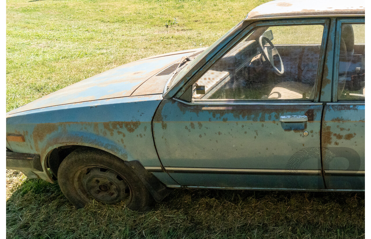 6/1983 Ford Meteor GL GB 4d Sedan Blue 1.5L