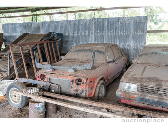 9/1982 Ford Meteor GL GA 4d Sedan Orange 1.5L
