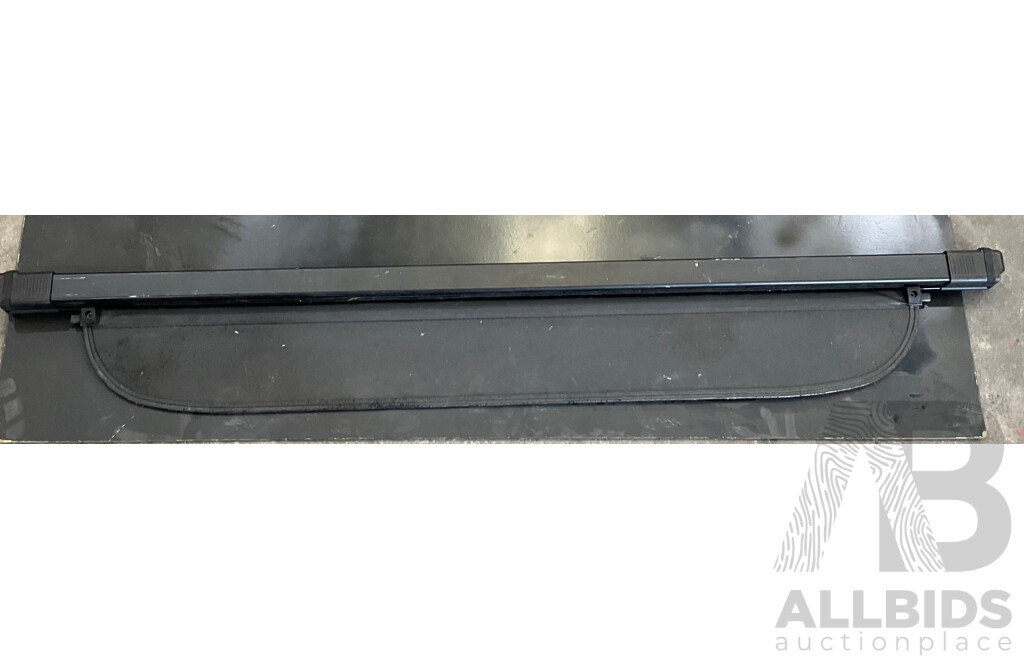 Assorted Vehicle Parts & Accessories
