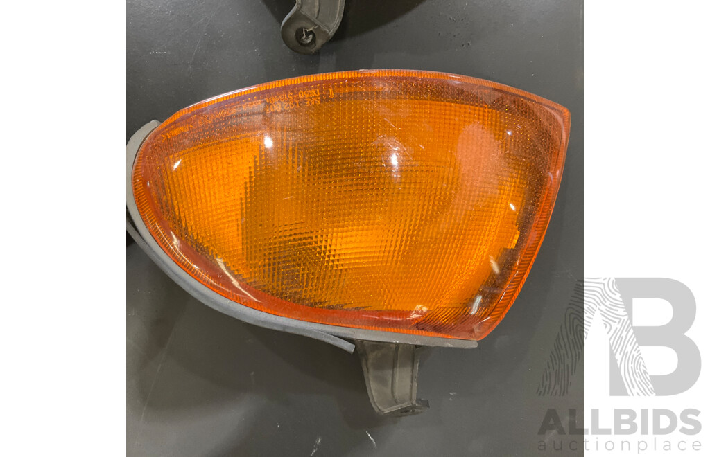Assorted Vehicle Parts & Accessories