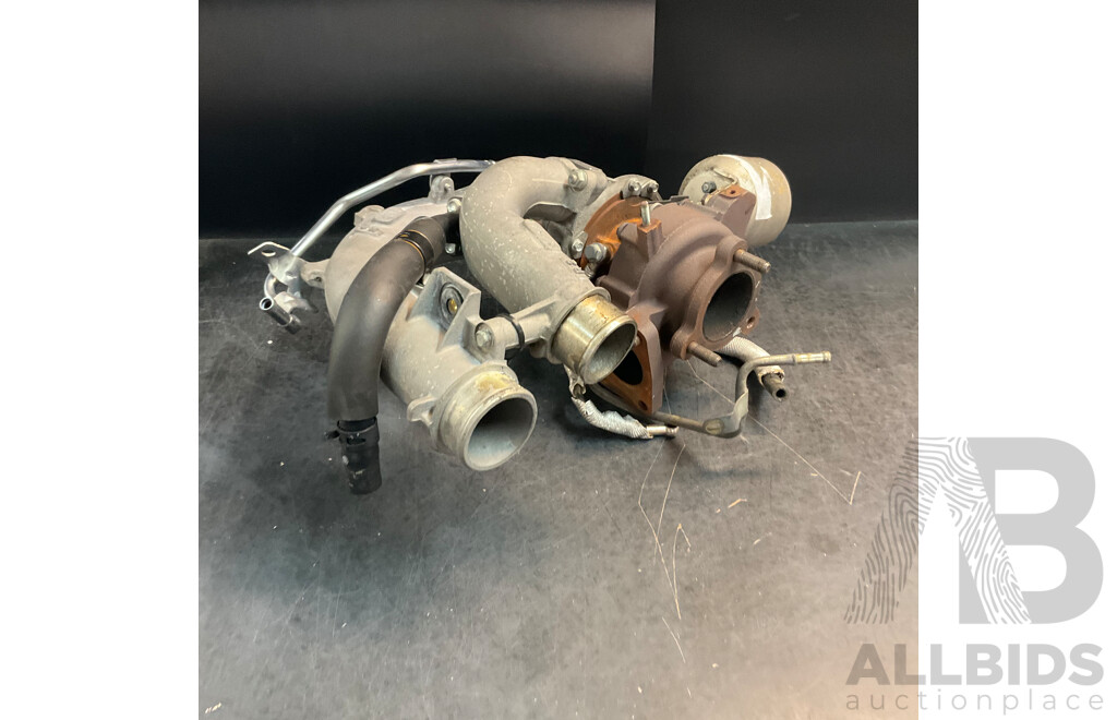 Assorted Vehicle Parts & Accessories