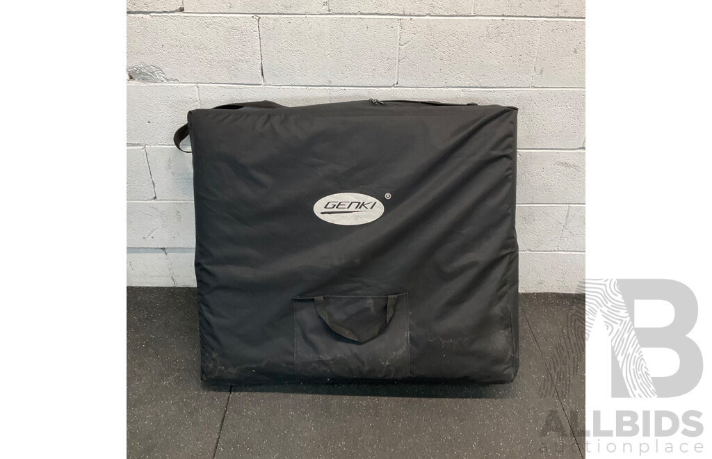 GENKI Portable Massage Table in Carry Bag