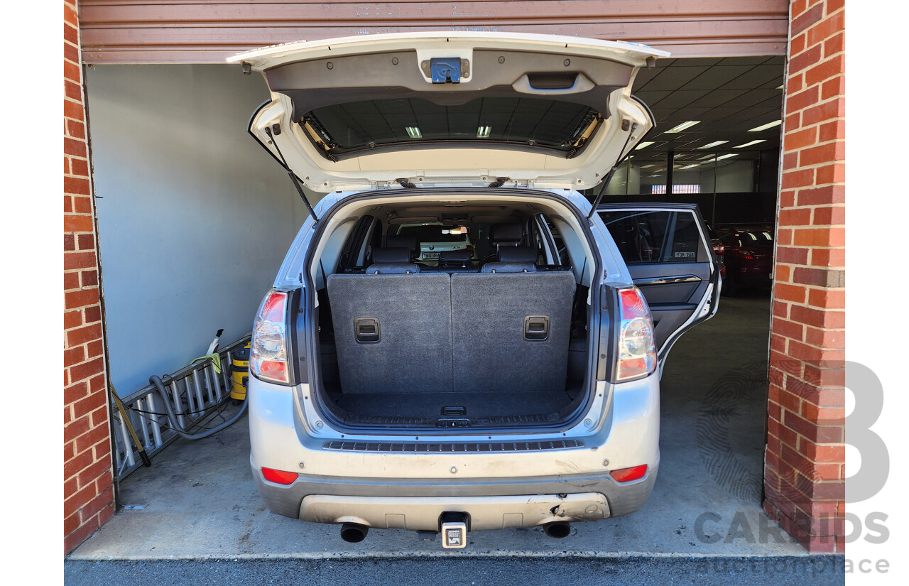 12/2011 Holden Captiva 7 LX (4x4) CG SERIES II 4d Wagon Silver 2.2L