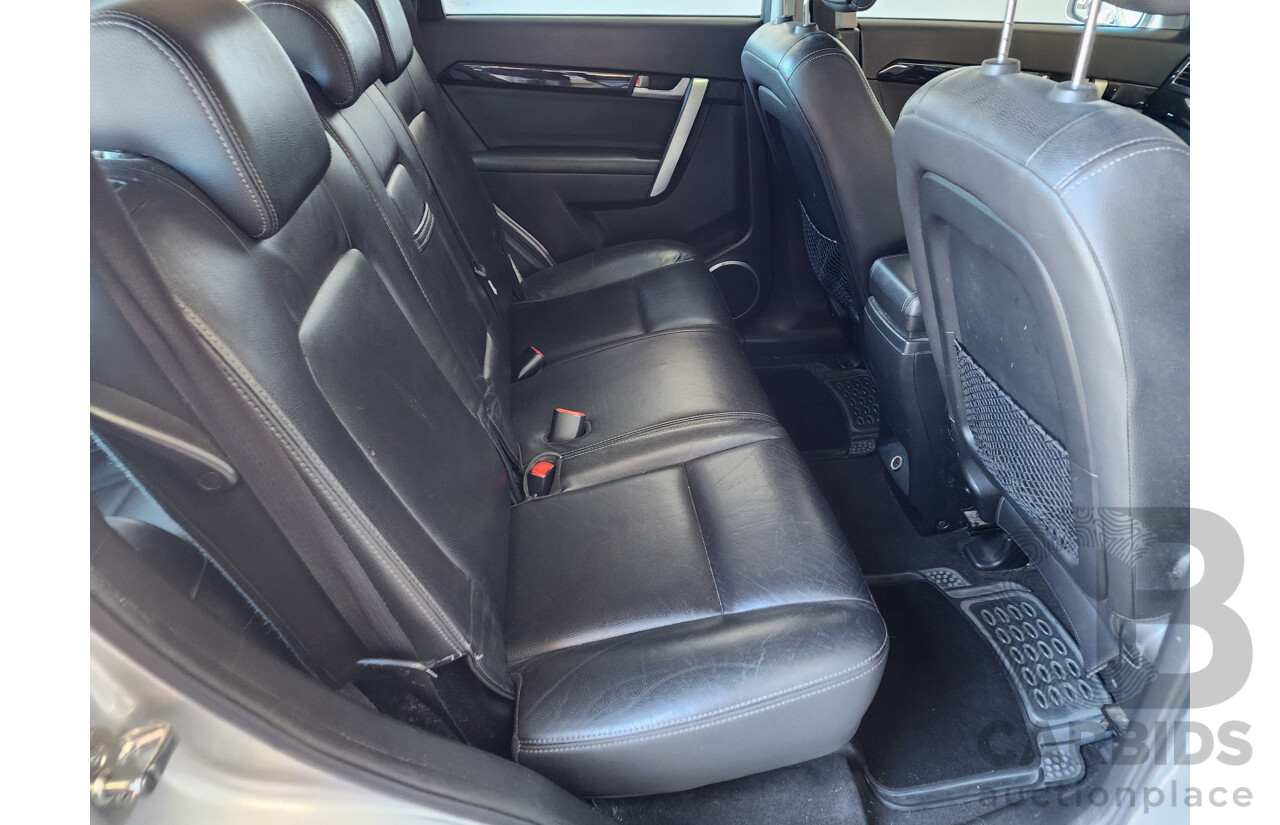 12/2011 Holden Captiva 7 LX (4x4) CG SERIES II 4d Wagon Silver 2.2L