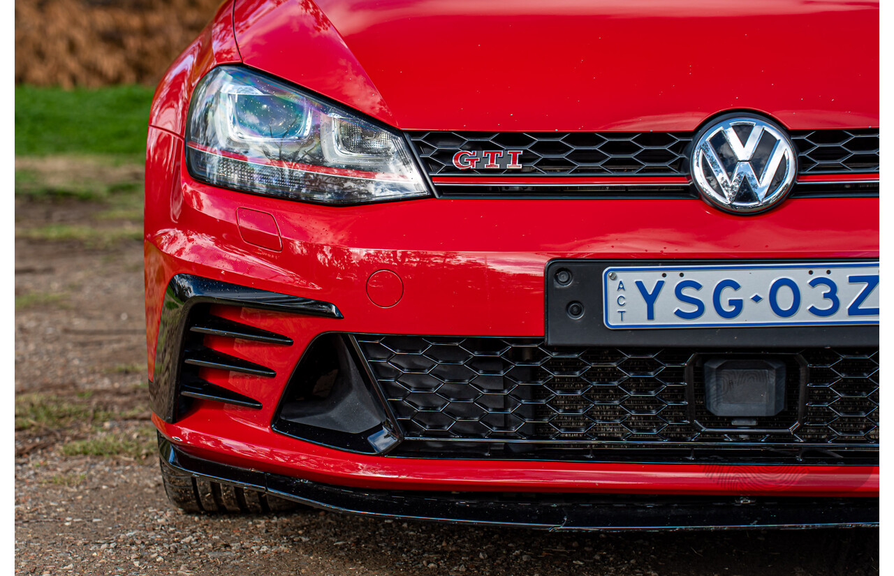 08/2016 Volkswagen Golf GTi 40 Years Mk7 MY16 4d Hatchback Tornado Red Turbo 2.0L
