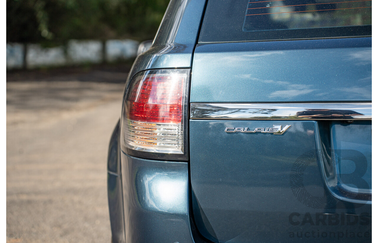 4/2014 Holden VF Calais V 4d Sportwagon Karma Blue V8 6.0L