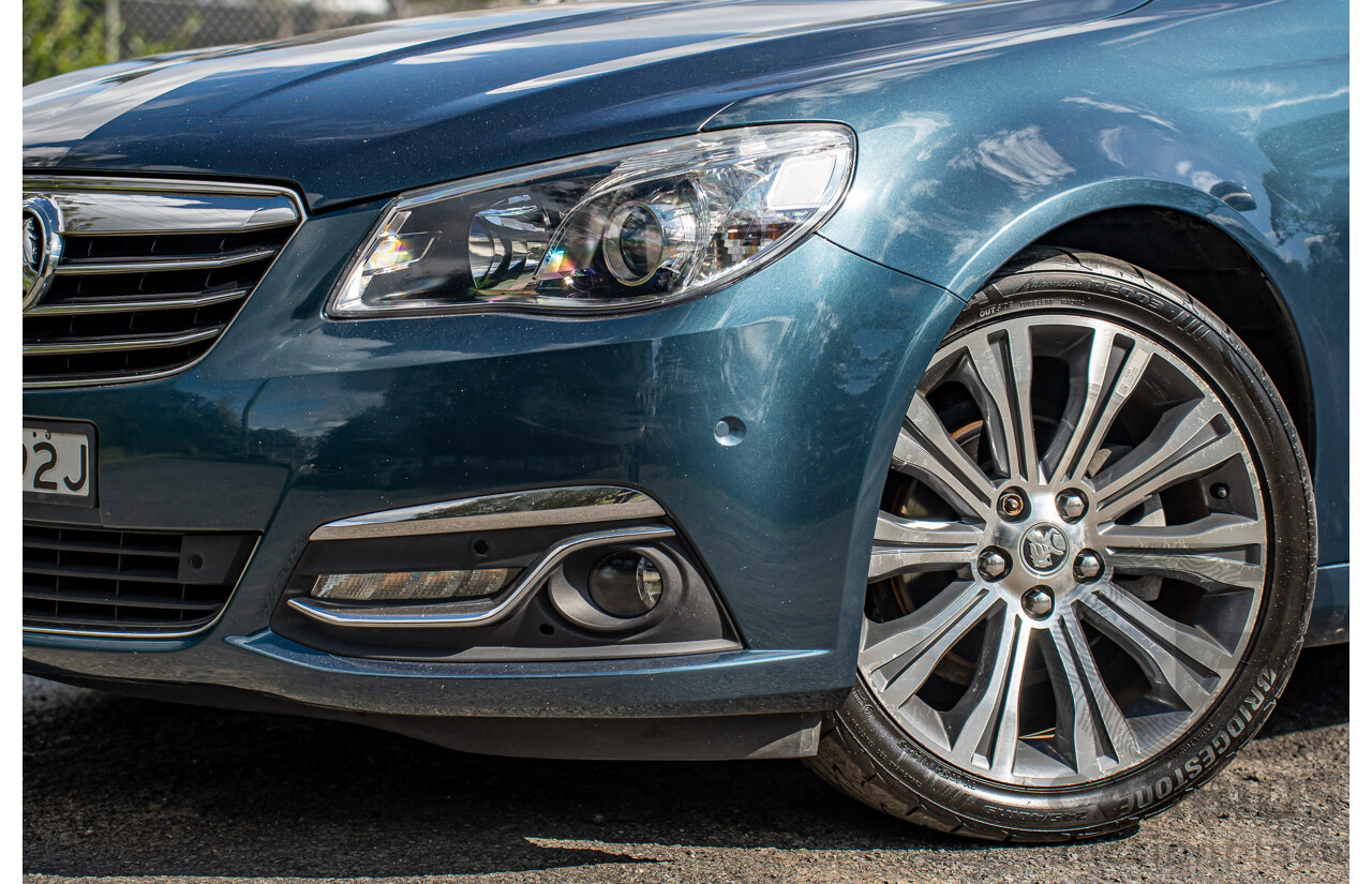 4/2014 Holden VF Calais V 4d Sportwagon Karma Blue V8 6.0L