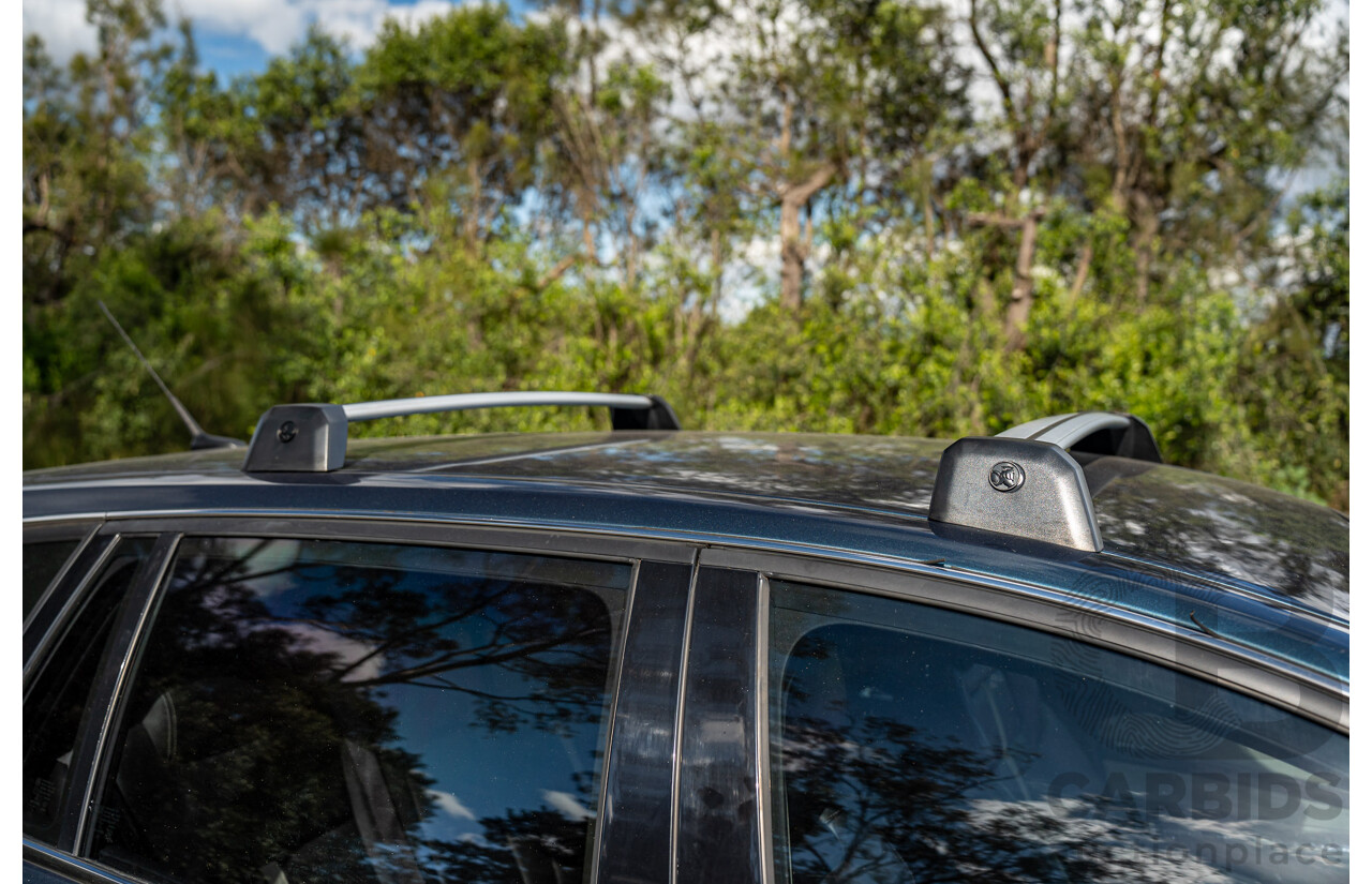 4/2014 Holden VF Calais V 4d Sportwagon Karma Blue V8 6.0L
