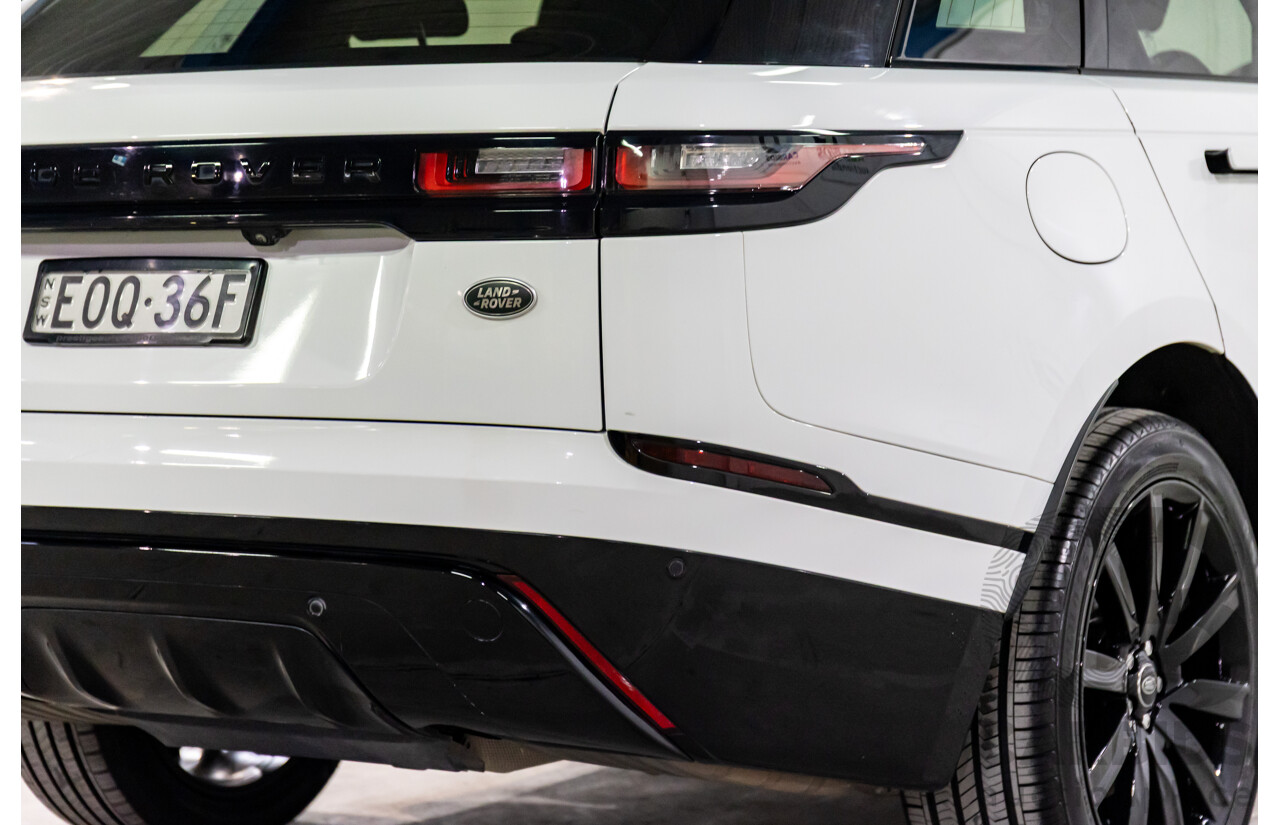 04/2019 Range Rover Velar P250 R-Dynamic S (AWD) L560 MY19.5 4d Wagon Fuji White/Santorini Black Roof Turbo 2.0L