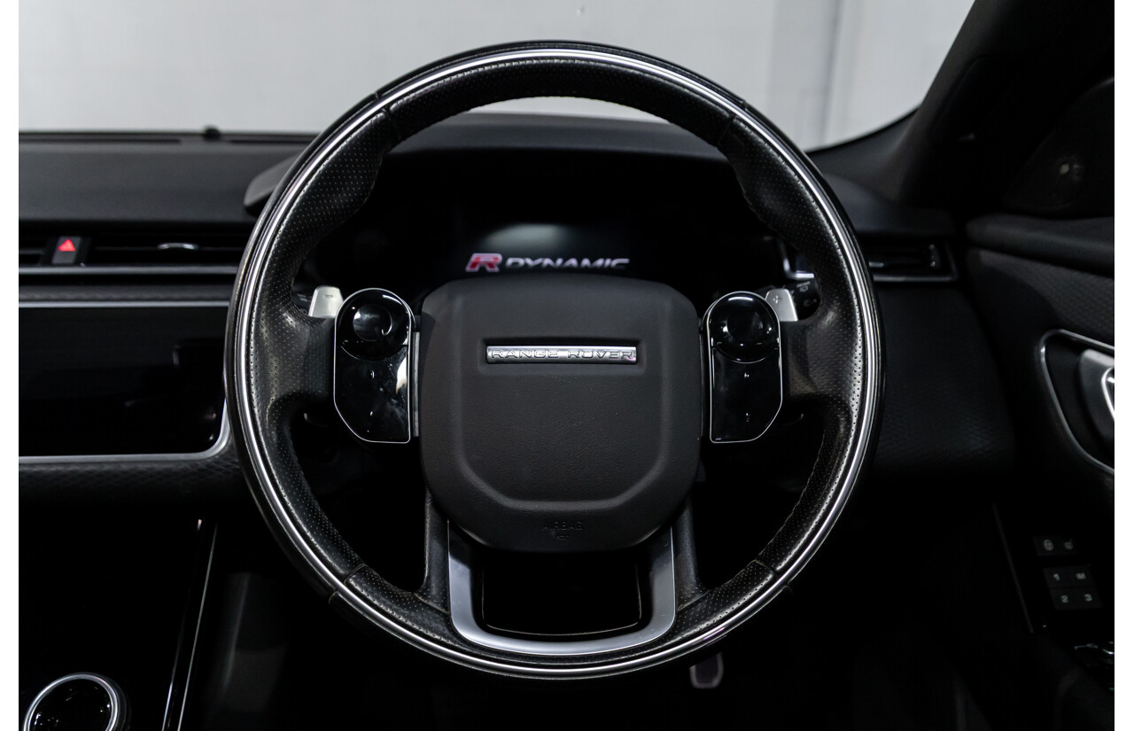 04/2019 Range Rover Velar P250 R-Dynamic S (AWD) L560 MY19.5 4d Wagon Fuji White/Santorini Black Roof Turbo 2.0L