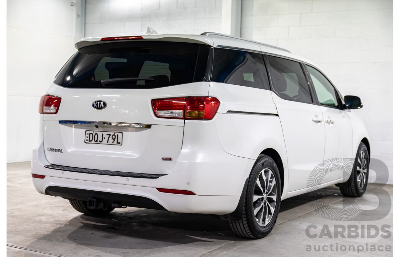 08/2017 Kia Carnival SLi (FWD) YP MY18 4d Wagon Snow White Pearl V6 3.3L