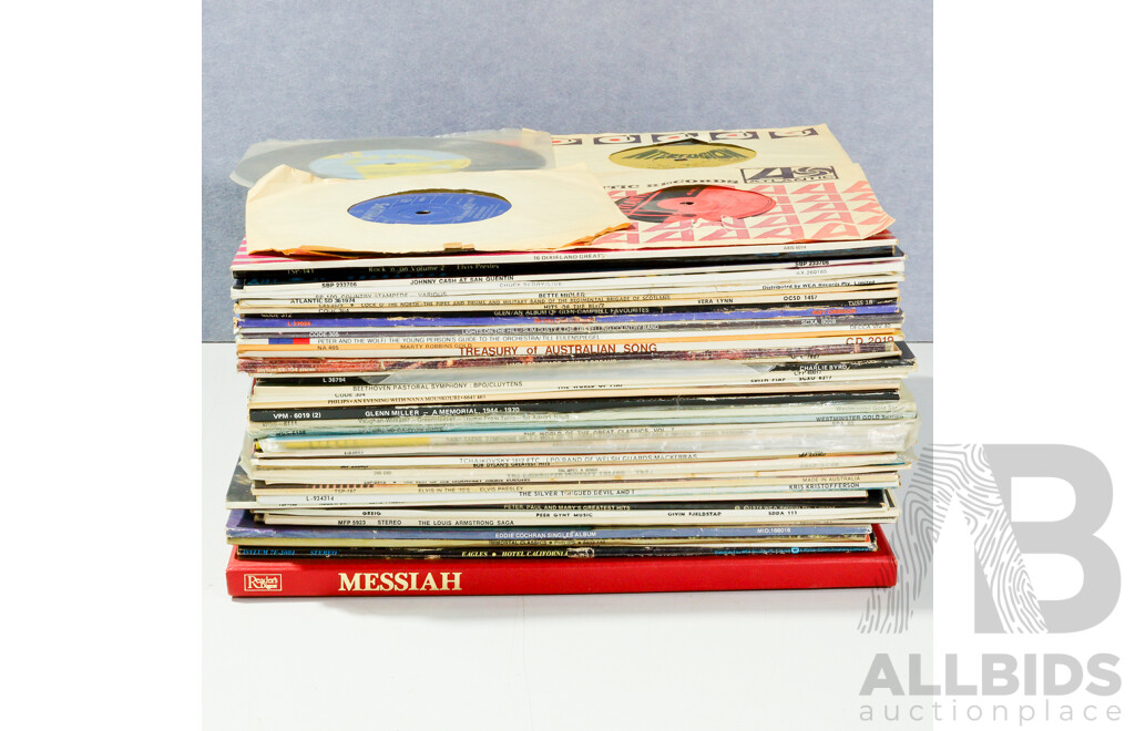 Large Collection of Vinyl LP Records Including Slim Dusty, Chuck Berry and More